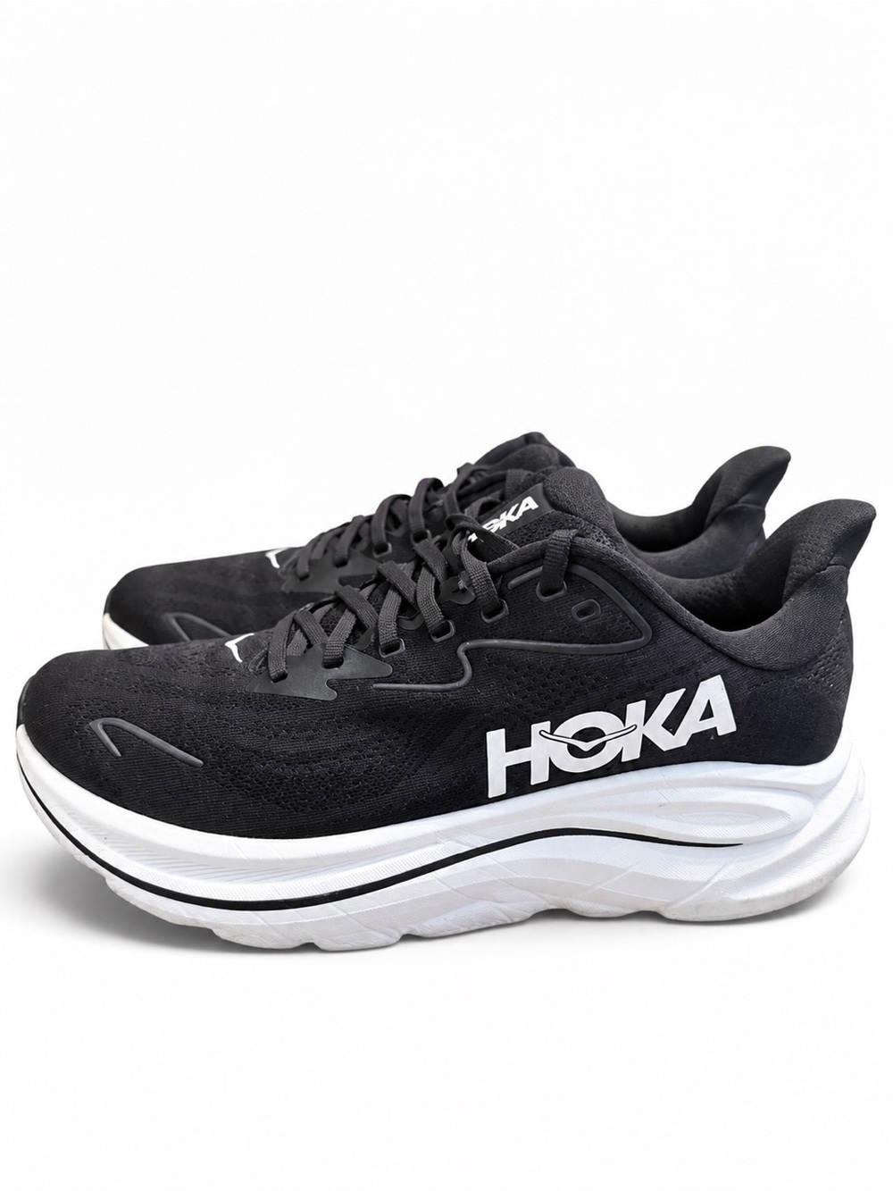 HOKA Clifton 10 Women's Black White
Running Shoes Size 10